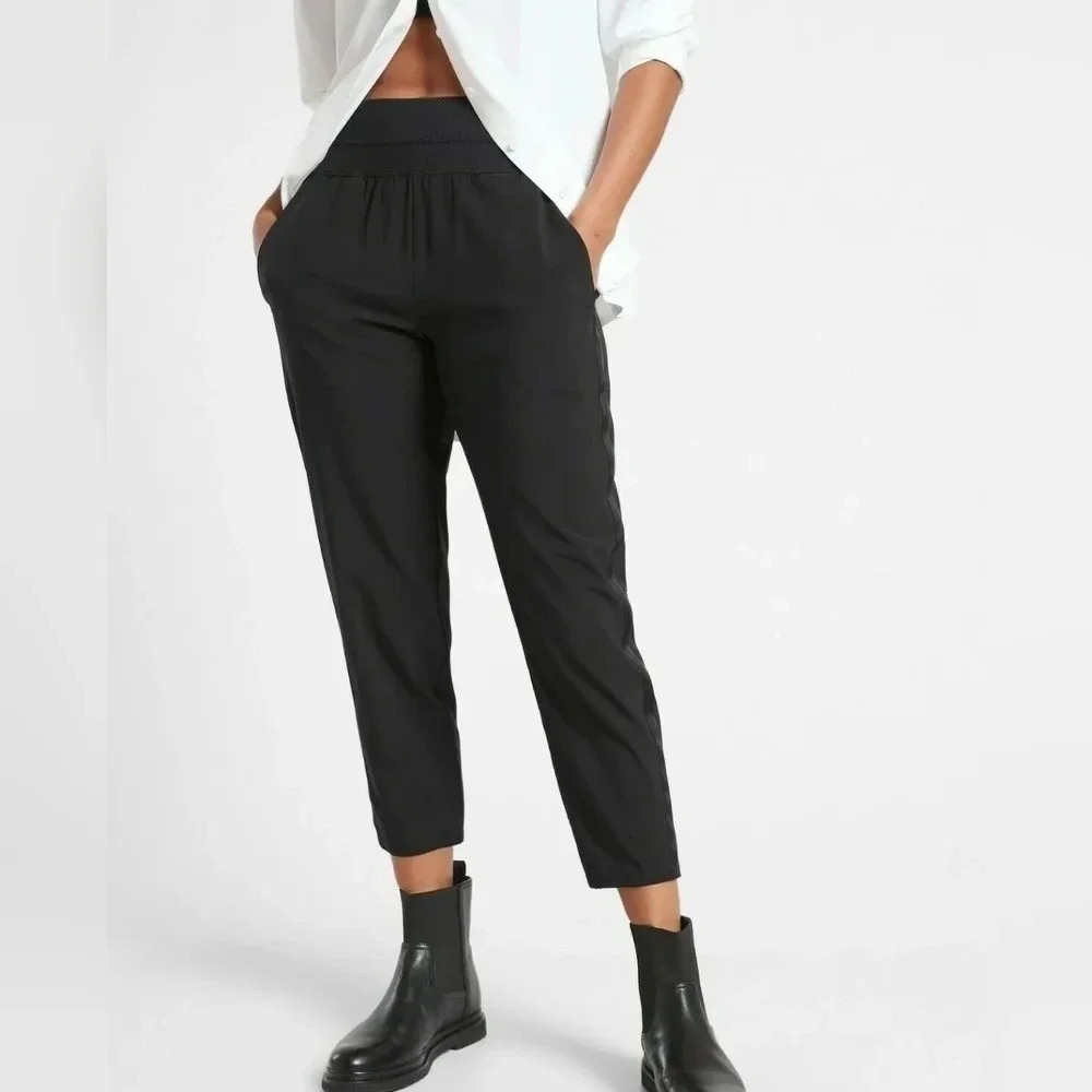 Athleta Nolita Slim Tapered Crop Pant, Color  Black Size 10T